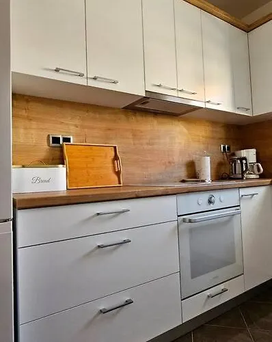 Gidas Apartment