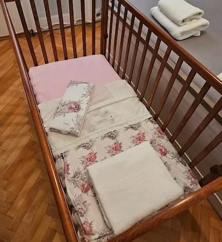 Gidas Apartment