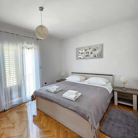 Apartamento Gidas *